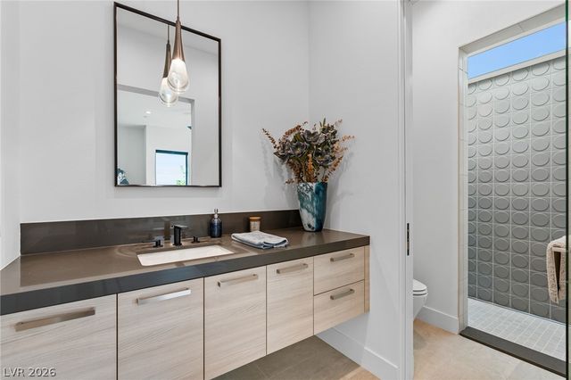 651 Overlook Rim Drive, Henderson, NV 89012