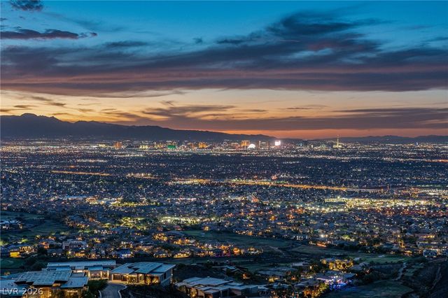 651 Overlook Rim Drive, Henderson, NV 89012