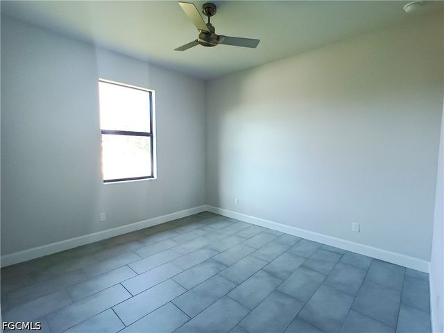 1017 SW 33rd ST, Cape Coral, FL 33914