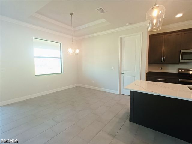 1017 SW 33rd ST, Cape Coral, FL 33914