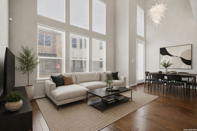 3831 Harry Wurzbach Rd 4, San Antonio, TX 78209