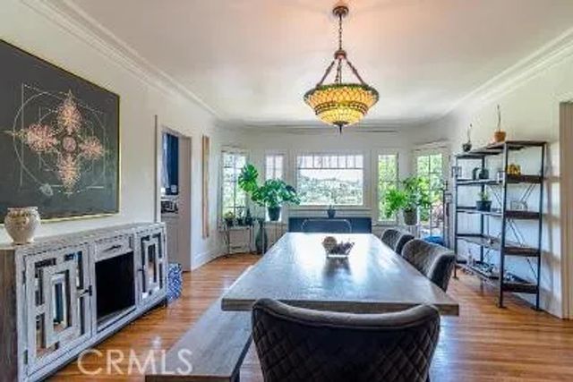 2275 Vasanta Way, Los Angeles, CA 90068