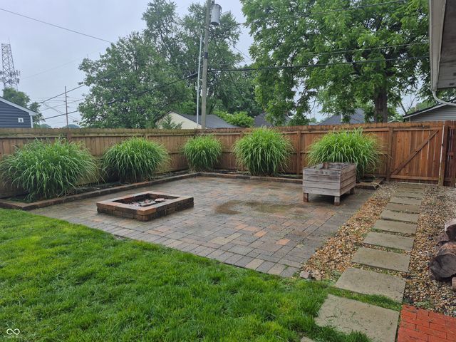 1836 New Street, Indianapolis, IN 46203