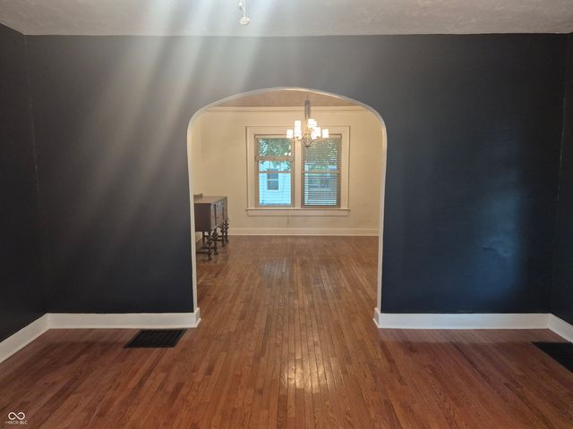 1836 New Street, Indianapolis, IN 46203