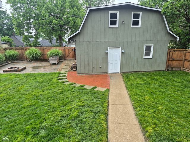 1836 New Street, Indianapolis, IN 46203