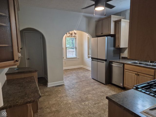 1836 New Street, Indianapolis, IN 46203