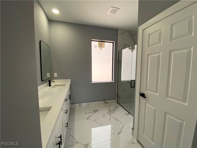 3004 54th ST W, Lehigh Acres, FL 33971