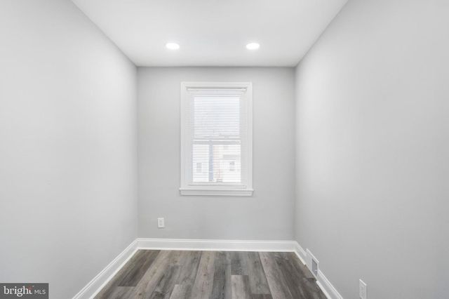 2800 OSWEGO AVE, Baltimore, MD 21215