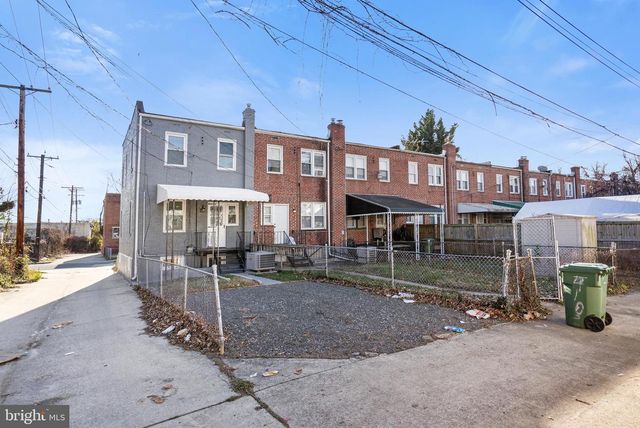 2800 OSWEGO AVE, Baltimore, MD 21215