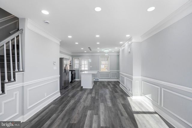 2800 OSWEGO AVE, Baltimore, MD 21215