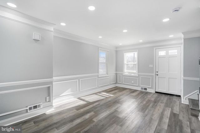 2800 OSWEGO AVE, Baltimore, MD 21215