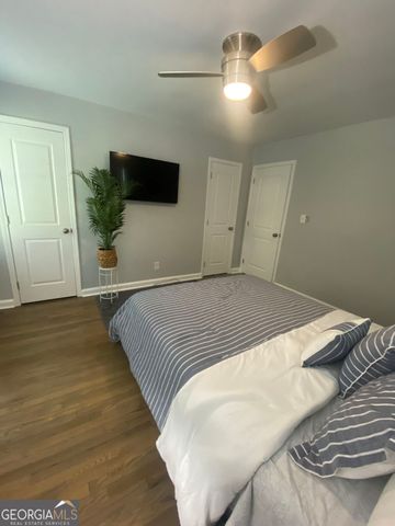 2133 Pinehurst Drive, East Point, GA 30344