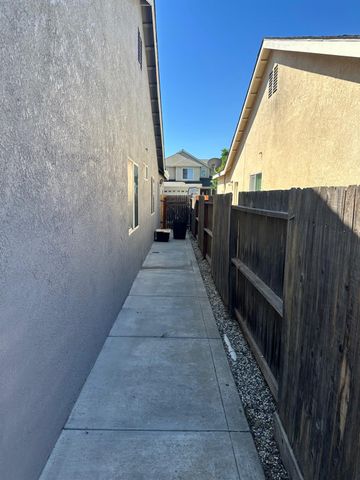 1941 Platte Rd, Stockton, CA 95206