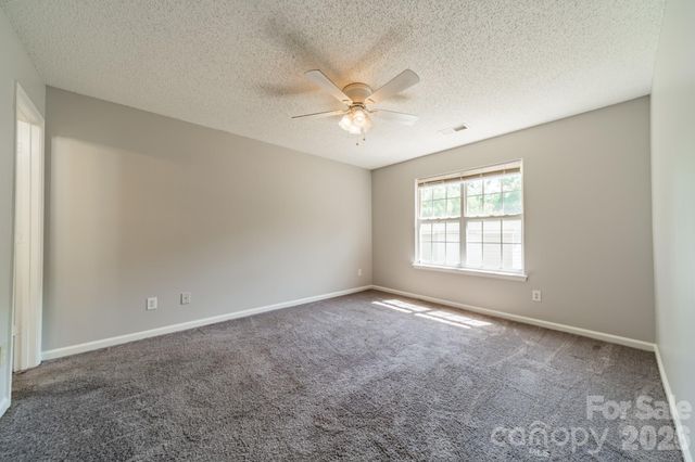 134 Chere Helen Drive, Mooresville, NC 28115