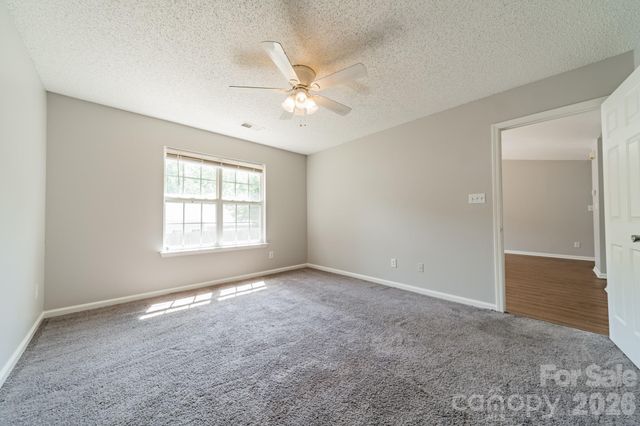 134 Chere Helen Drive, Mooresville, NC 28115
