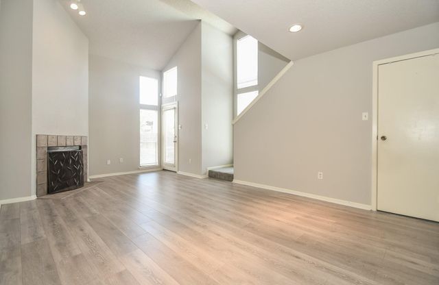 10855 Meadowglen Lane 629, Houston, TX 77042