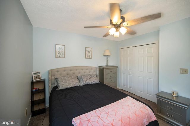 11514 WOODLAND VIEW DR, Fredericksburg, VA 22407