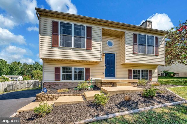 11514 WOODLAND VIEW DR, Fredericksburg, VA 22407