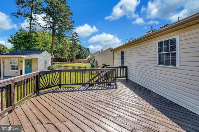 11514 WOODLAND VIEW DR, Fredericksburg, VA 22407