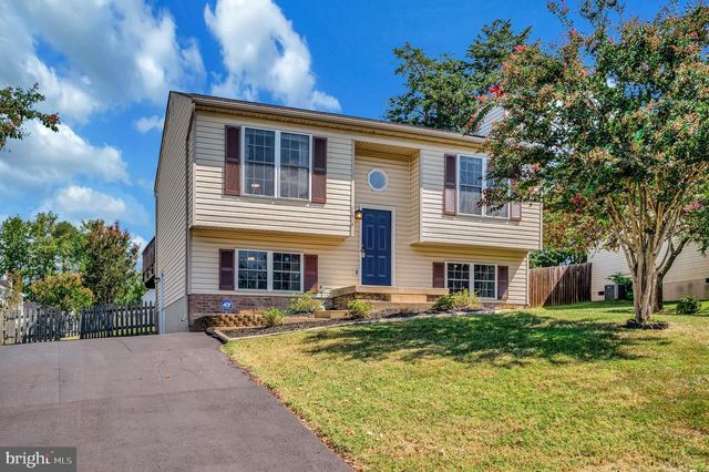 11514 WOODLAND VIEW DR, Fredericksburg, VA 22407