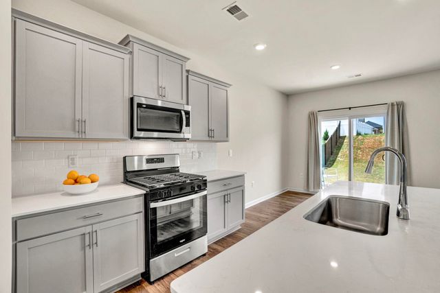 870 Barlow Lane, Spartanburg, SC 29388