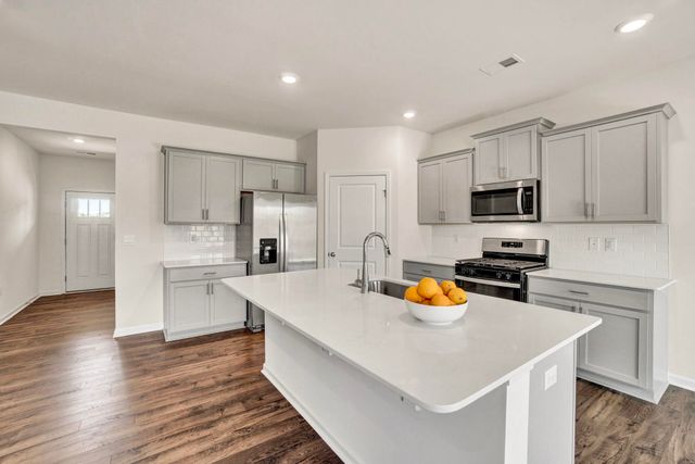 870 Barlow Lane, Spartanburg, SC 29388