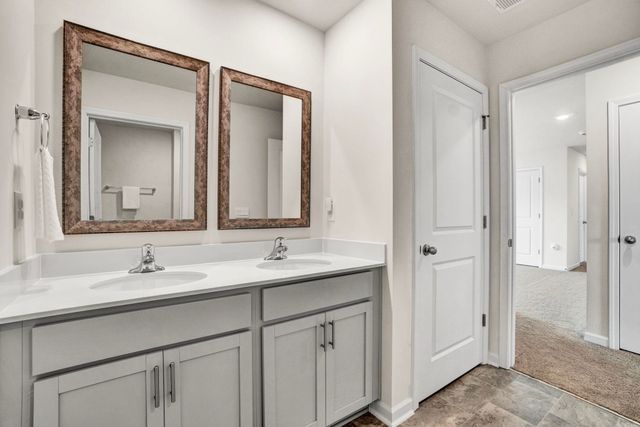 870 Barlow Lane, Spartanburg, SC 29388