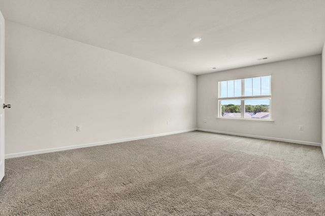 870 Barlow Lane, Spartanburg, SC 29388