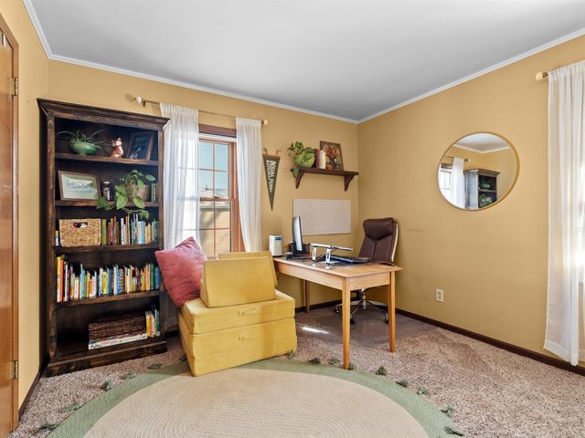 411 N Lafayette Street, Griffith, IN 46319