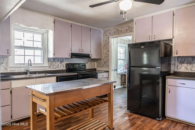 806 Currie Street, Carthage, NC 28327