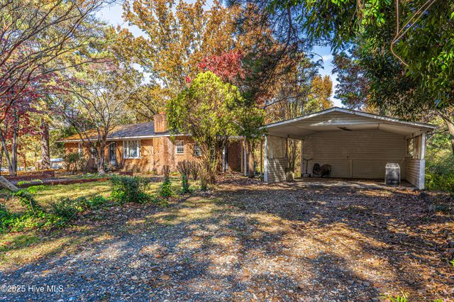 806 Currie Street, Carthage, NC 28327