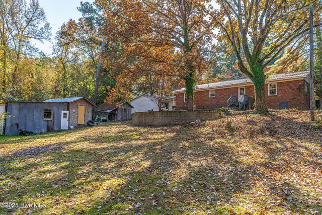 806 Currie Street, Carthage, NC 28327