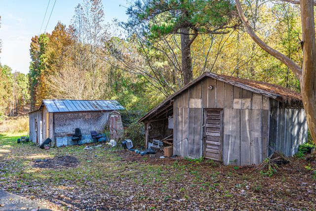 806 Currie Street, Carthage, NC 28327