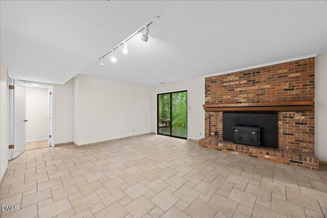 611 Greenwood Rd Exd, Chapel Hill, NC 27514