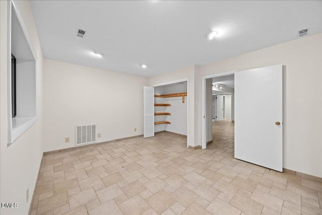 611 Greenwood Rd Exd, Chapel Hill, NC 27514