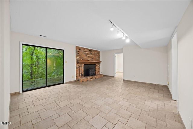 611 Greenwood Rd Exd, Chapel Hill, NC 27514