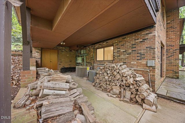 611 Greenwood Rd Exd, Chapel Hill, NC 27514