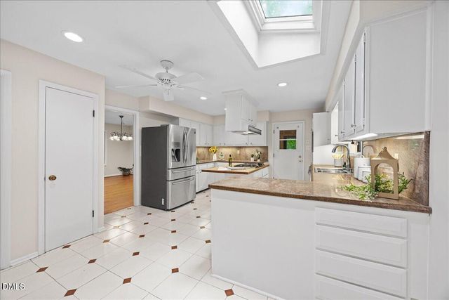 611 Greenwood Rd Exd, Chapel Hill, NC 27514
