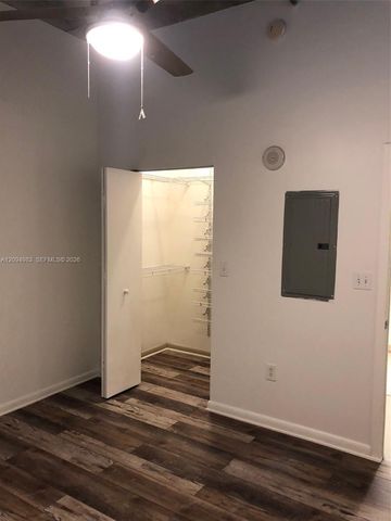 2001 Biscayne Boulevard 3504, Miami, FL 33137