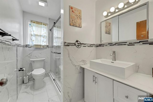 115 Lincoln Avenue, North Arlington, NJ 07031