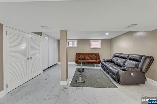 115 Lincoln Avenue, North Arlington, NJ 07031