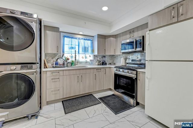 115 Lincoln Avenue, North Arlington, NJ 07031