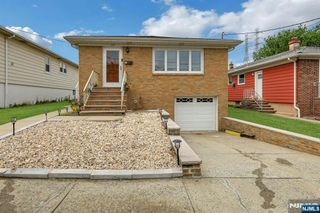 115 Lincoln Avenue, North Arlington, NJ 07031
