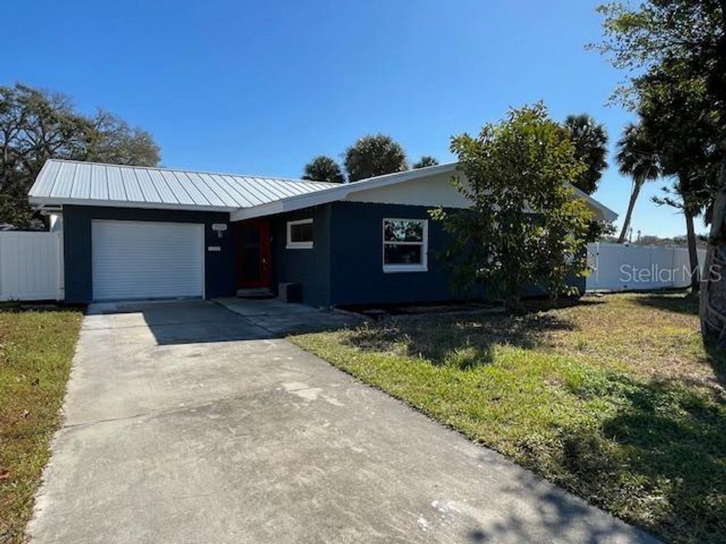 2950 PALLANZA DRIVE S, St Petersburg, FL 33701