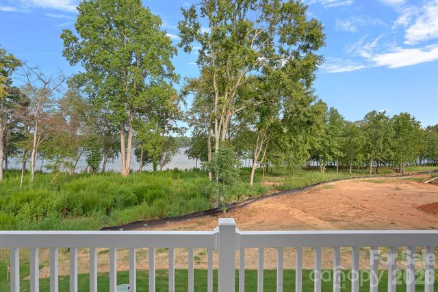 4477 Splash Trail, Sherrills Ford, NC 28673