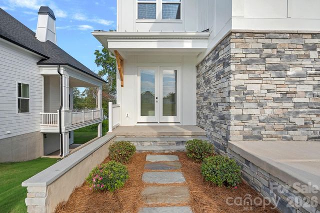 4477 Splash Trail, Sherrills Ford, NC 28673