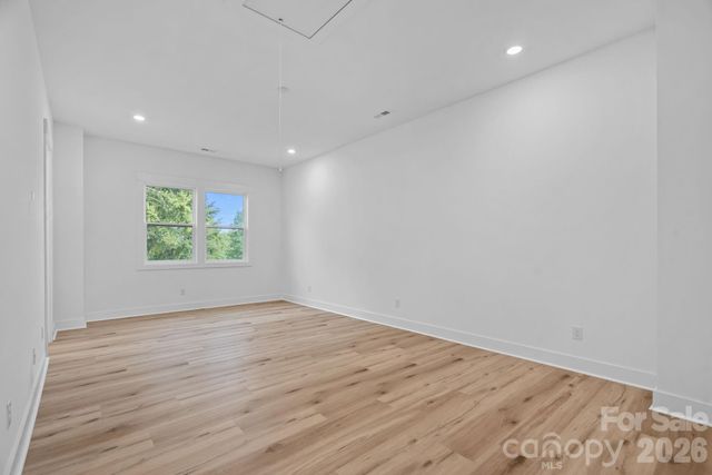 4477 Splash Trail, Sherrills Ford, NC 28673