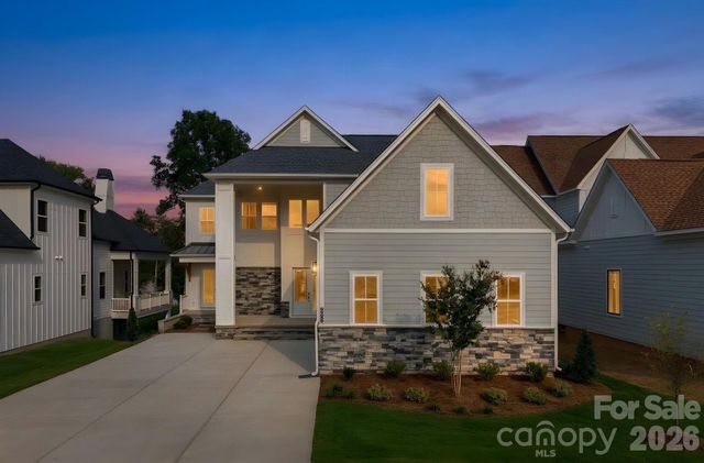 4477 Splash Trail, Sherrills Ford, NC 28673