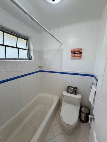 335 Navarre Ave 7, Coral Gables, FL 33134