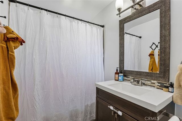 16729 Archwood, Lake Balboa, CA 91406